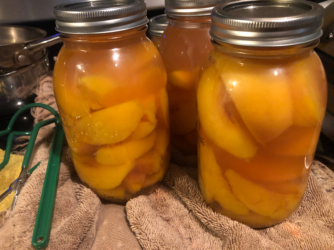 Easy Peaches Canning & Pies